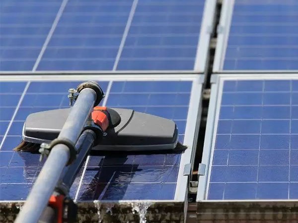 limpeza de placas solares